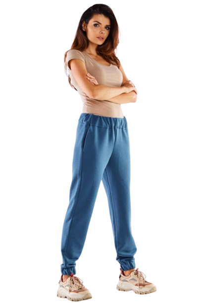 Spodnie damskie dresowe luźne bawełniane z kieszeniami niebieskie